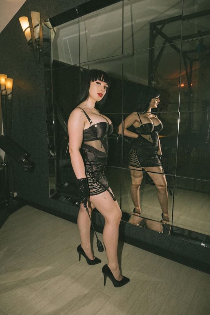 Mistress Felina Muenchen