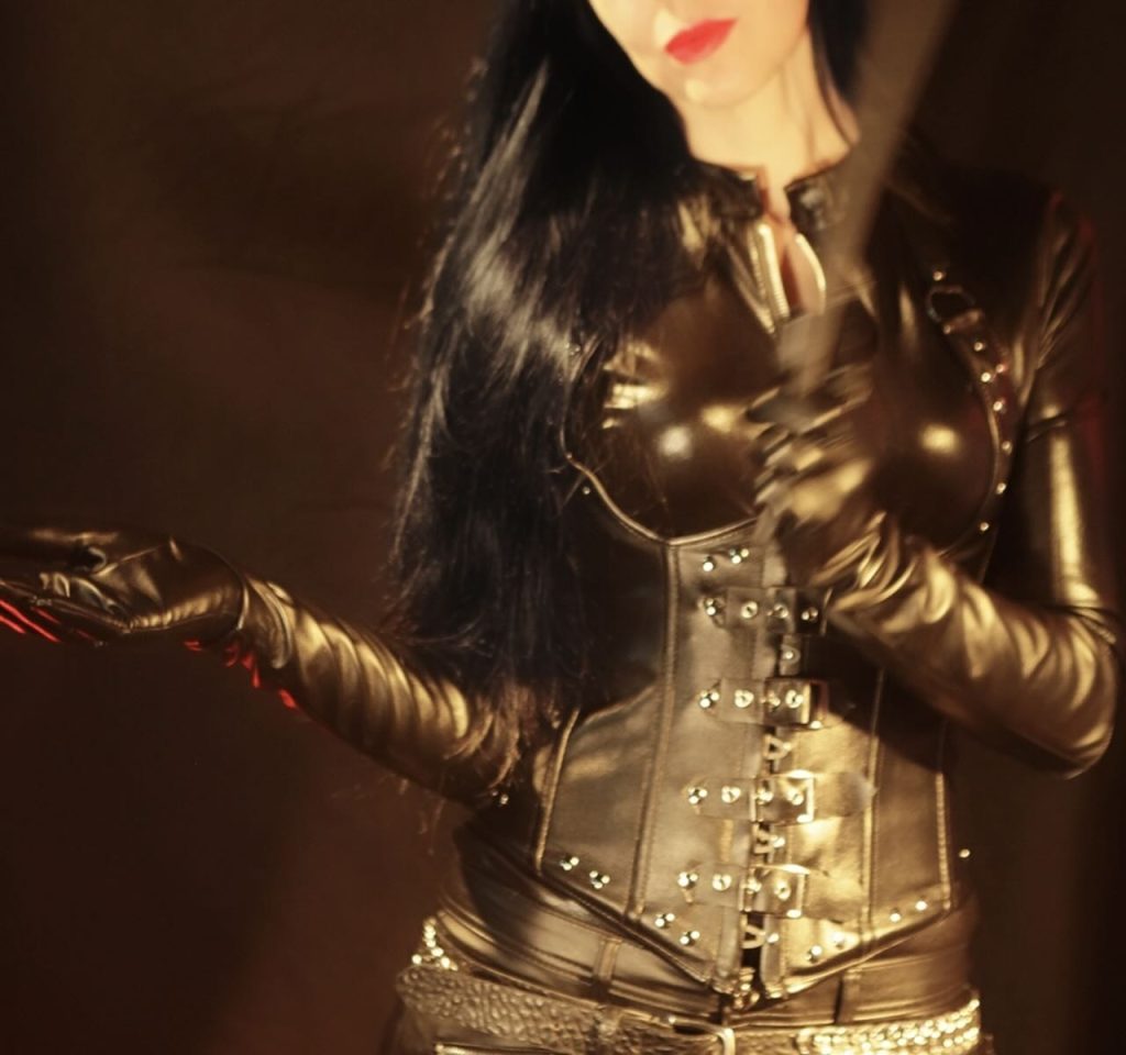 Femdom Madrid